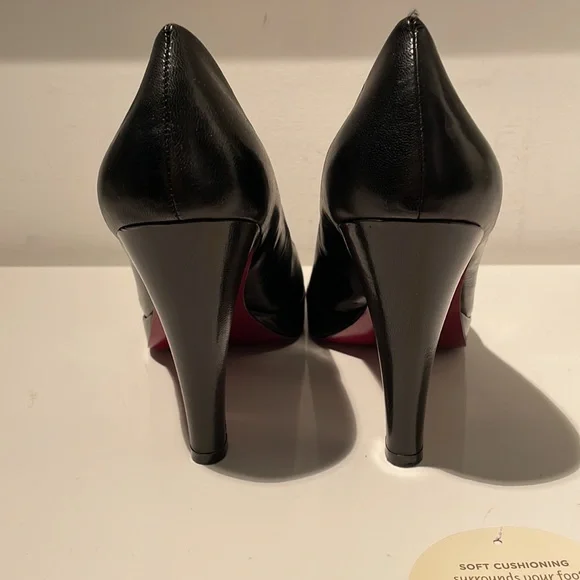 MARC FISHER BRAND NEW BLACK LEATHER PLATFORM HEELS - Picture 7 of 13